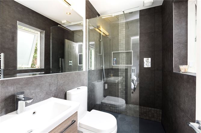 5 Parc na Silla Close, Loughlinstown, Dublin