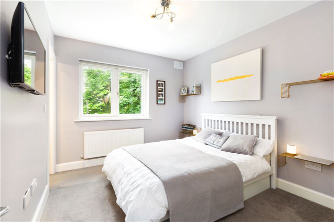 5 Parc na Silla Close, Loughlinstown, Dublin