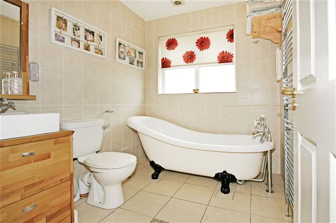 13 Castlerock Road, Castlerock, Castleconnell.