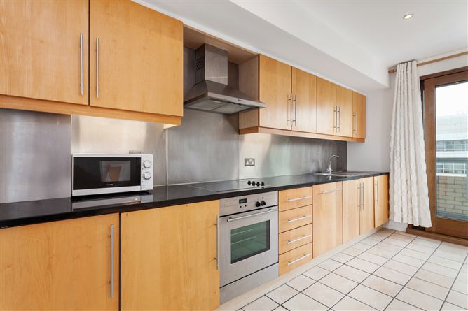 16 Block 8, Clarion Quay, IFSC, Dublin 1