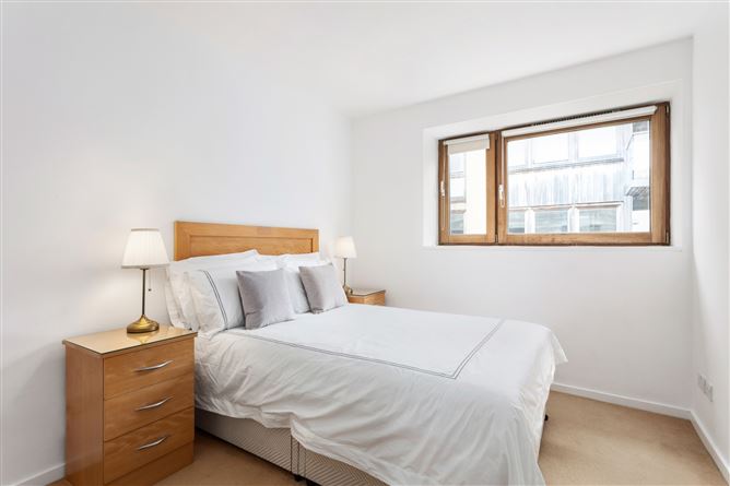 16 Block 8, Clarion Quay, IFSC, Dublin 1
