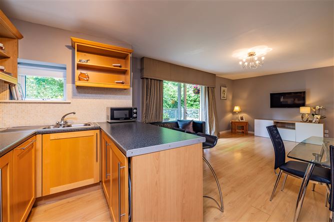 Apt 122 Griffith Hall, Glandore Road, Drumcondra, Dublin 9