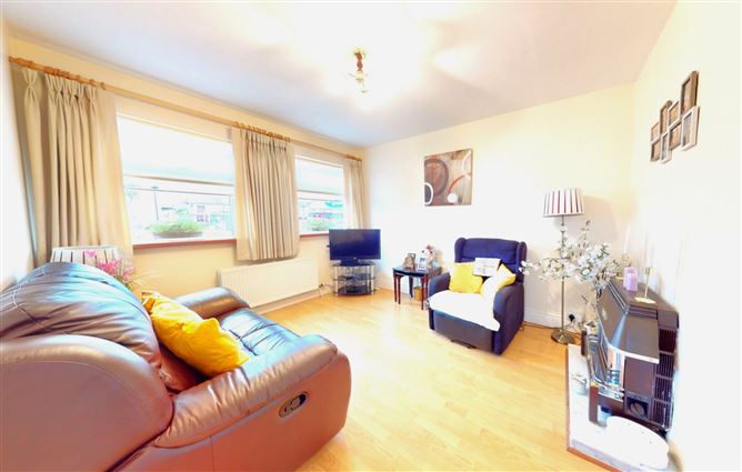 17 Sallynoggin Road Upper, Sallynoggin, Co. Dublin
