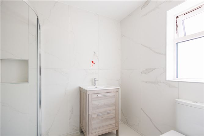 12 Long Meadows, Old Sion Road, Kilkenny