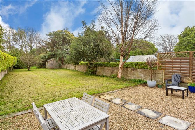 102 Clonkeen Road, Deansgrange, Blackrock, Co. Dublin