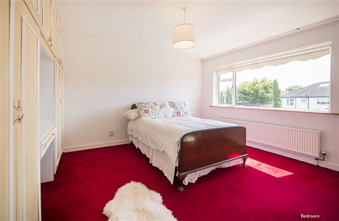 https://photos-a.propertyimages.ie/media/1/3/7/4943731/3fa6156b-ab60-419b-8c93-6ca719f66049_l.jpg