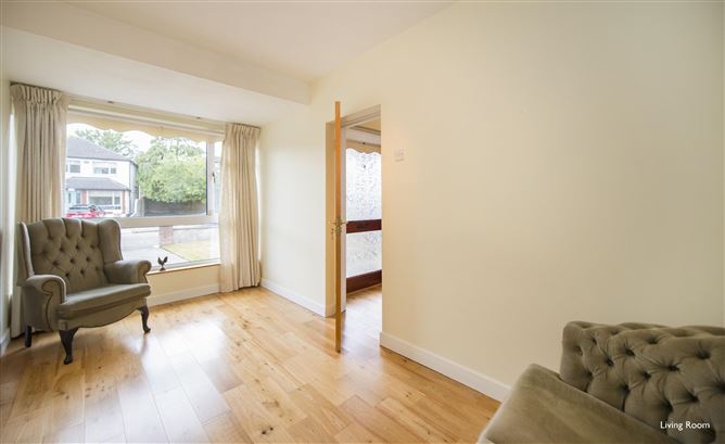 https://photos-a.propertyimages.ie/media/1/3/7/4943731/3fa6156b-ab60-419b-8c93-6ca719f66049_l.jpg