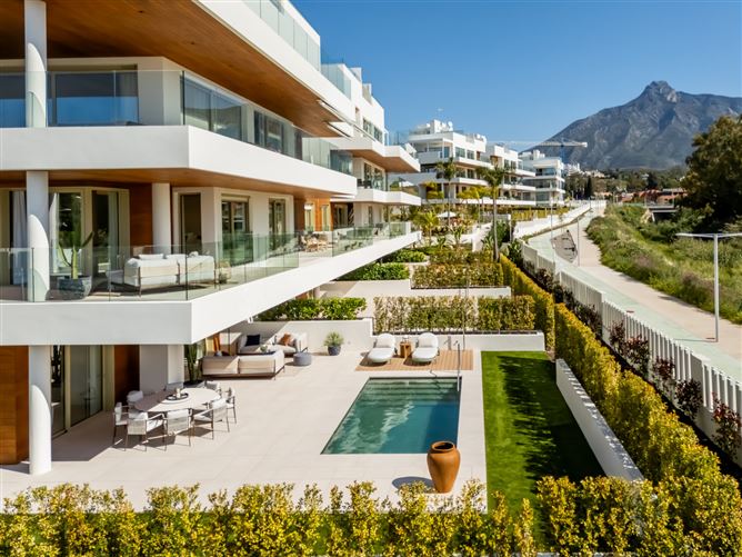 {name:Malaga, codeiso:MA}, Marbella, Marbella Golden Mile, Benalús, Spain - COSTA-01180P