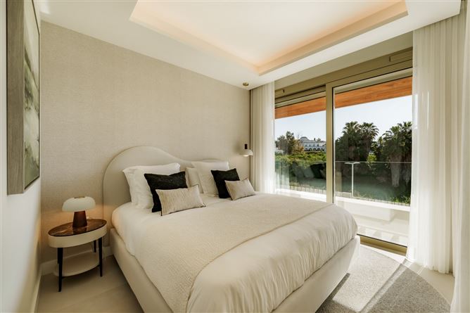 {name:Malaga, codeiso:MA}, Marbella, Marbella Golden Mile, Benalús, Spain - COSTA-01180P