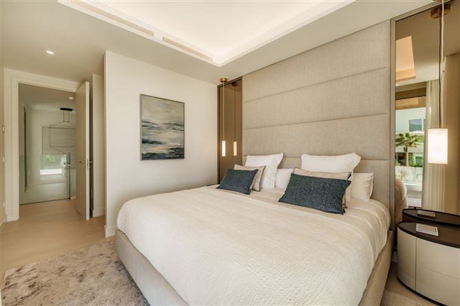 {name:Malaga, codeiso:MA}, Marbella, Marbella Golden Mile, Benalús, Spain - COSTA-01180P