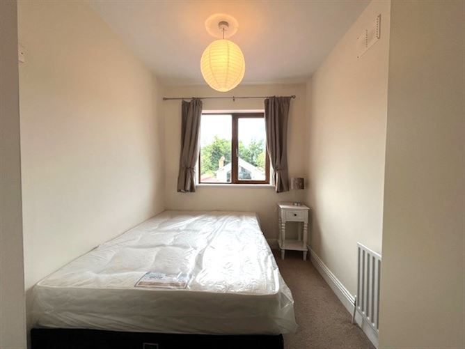 Castlefield Court, Knocklyon, Dublin 16