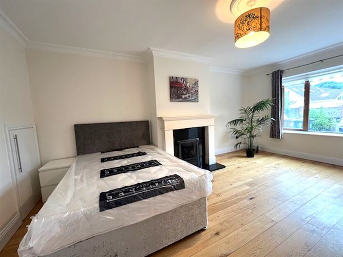 Castlefield Court, Knocklyon, Dublin 16