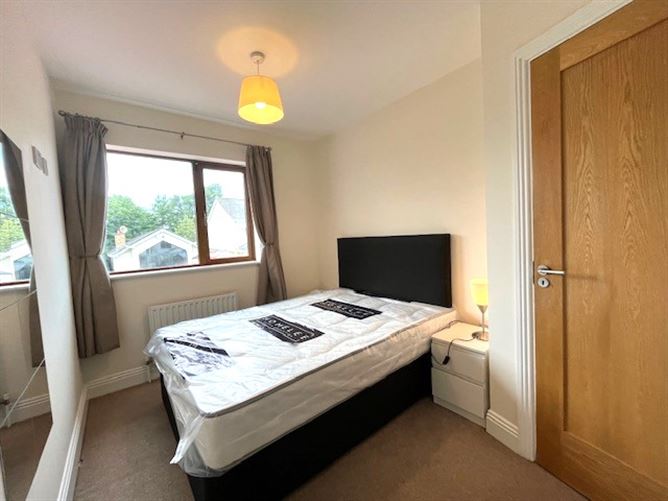 Castlefield Court, Knocklyon, Dublin 16