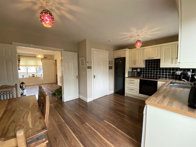 6 Cluain Mullan, Castlepollard, Westmeath