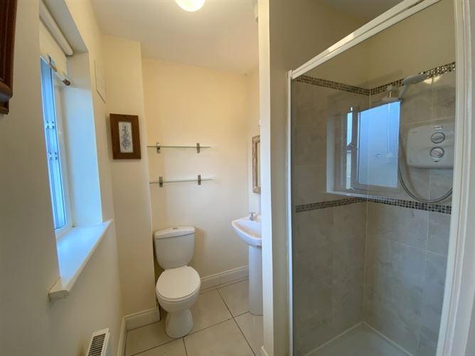 6 Cluain Mullan, Castlepollard, Westmeath
