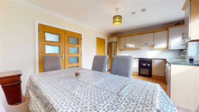 27 Ballyowen Square, Lucan, Dublin