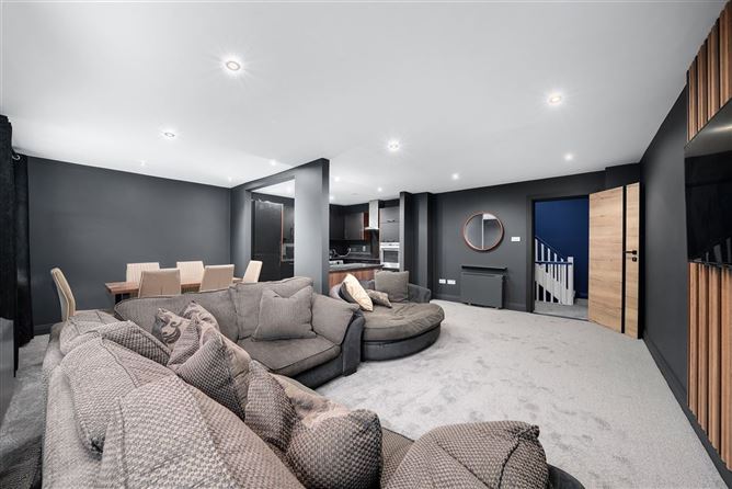 Hunters Green, Ballycullen, Dublin 24