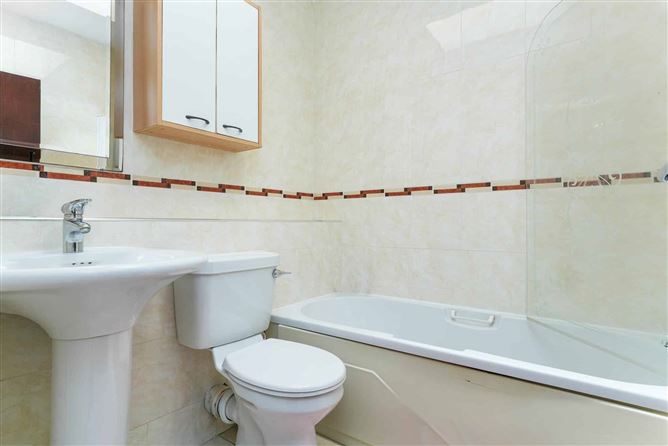 Photo 16 of 20 — 65 Cherrywood Grove, Clondalkin, Dublin 22