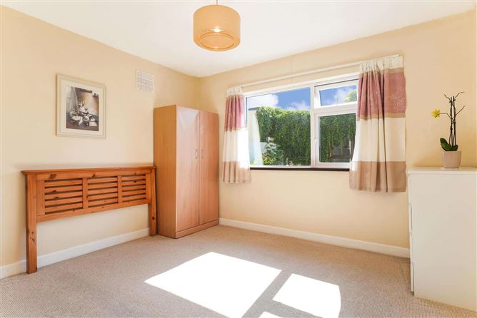 Photo 11 of 20 — 65 Cherrywood Grove, Clondalkin, Dublin 22