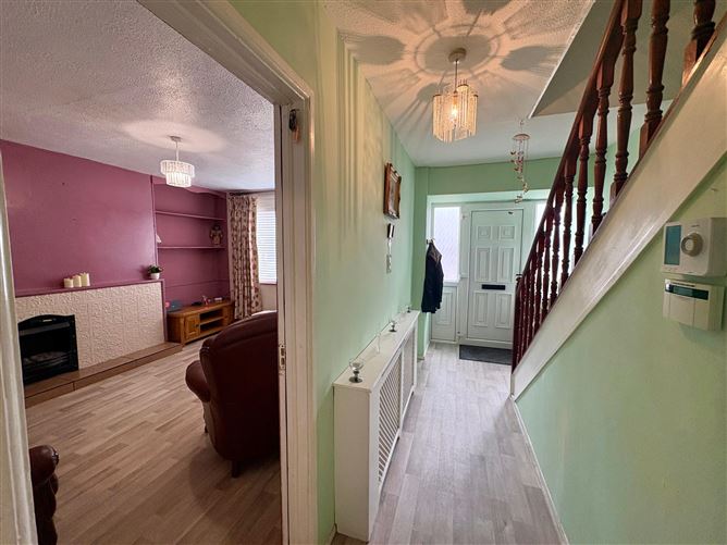 Photo 6 of 25 — 31 Redwood Close, Kilnamanagh, Dublin 24