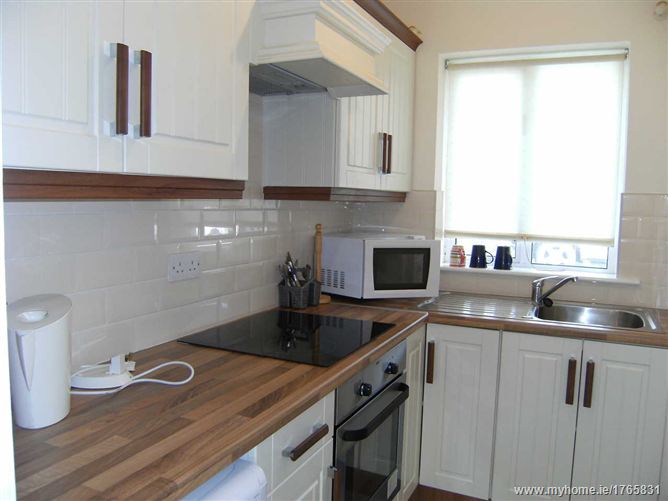 6 Cathedral Court, Kildare, Co. Kildare