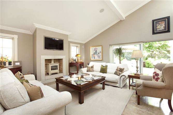 Raffin, 1 Raglan Lane, Ballsbridge, Dublin 4
