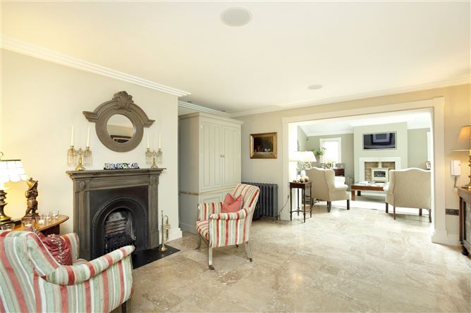 Raffin, 1 Raglan Lane, Ballsbridge, Dublin 4