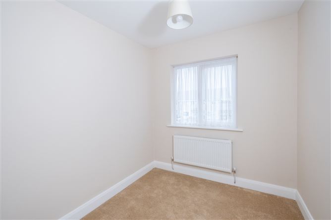 21 Coscorrig Crescent, Loughrea, Co. Galway