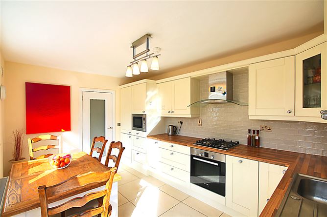 124 Foxfield Park, Raheny,   Dublin 5