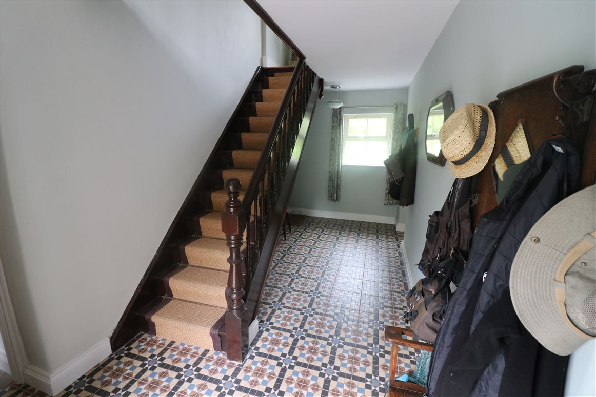 Calla Lodge, Loughaunbrean, Kilconnell, Ballinasloe, Galway Pat