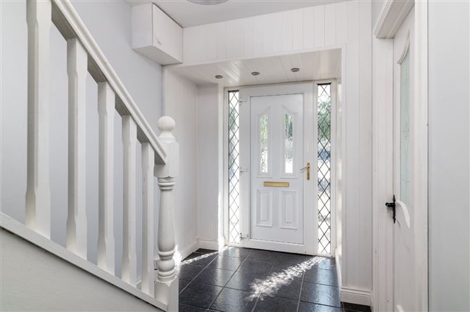 33 Silver Dale Estate, Kilcoursey, Clara, Co. Offaly