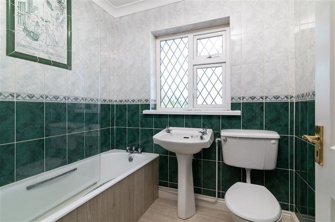 33 Silver Dale Estate, Kilcoursey, Clara, Co. Offaly