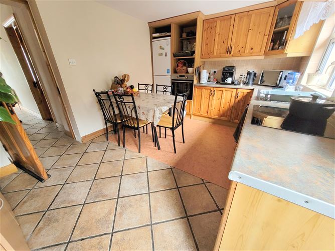 19 Church Street Cahir, Cahir, Tipperary