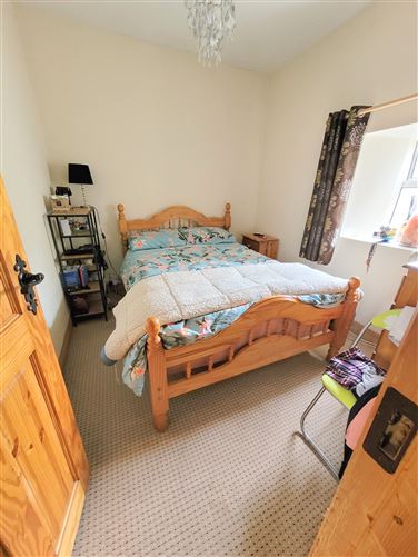 19 Church Street Cahir, Cahir, Tipperary