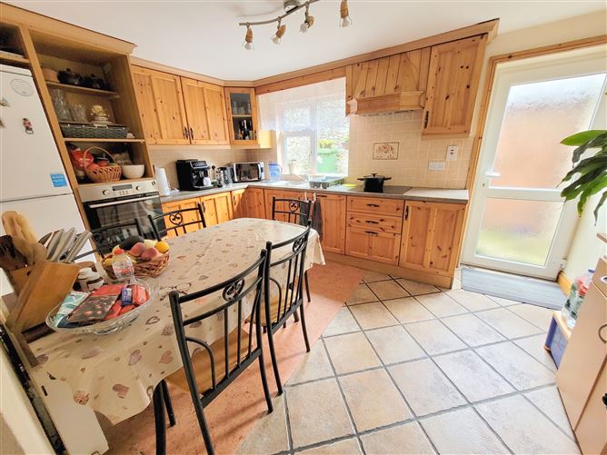 19 Church Street Cahir, Cahir, Tipperary