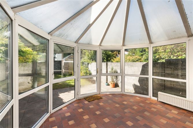 26 Brookfield Green, Kimmage, Dublin 12