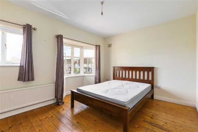 26 Brookfield Green, Kimmage, Dublin 12