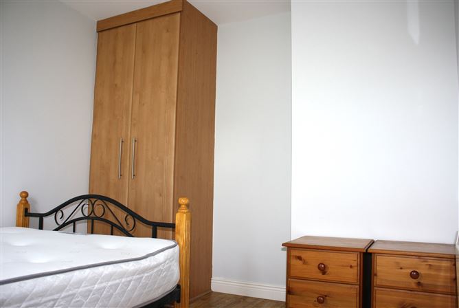 11 Costa Na Mara, Oranmore, Galway