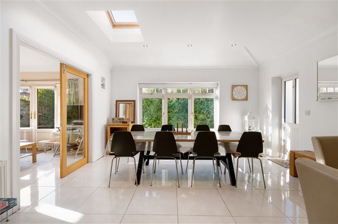 37 Laburnum Avenue, Forest Hill, Carrigaline, Cork