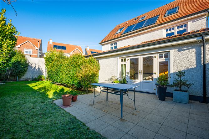 37 Laburnum Avenue, Forest Hill, Carrigaline, Cork