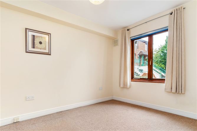 44 Lissenfield, Rathmines, Dublin 6