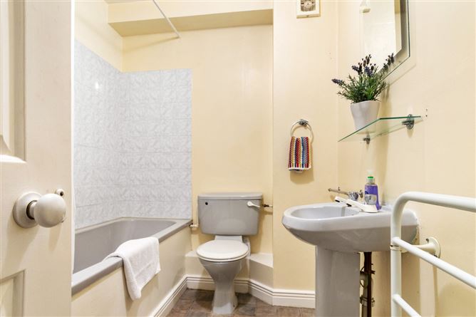 44 Lissenfield, Rathmines, Dublin 6