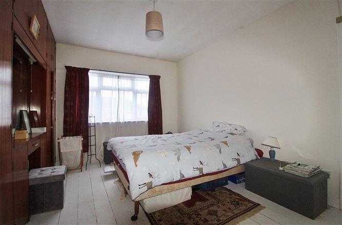 28 Seapark Drive, Clontarf, Dublin 3