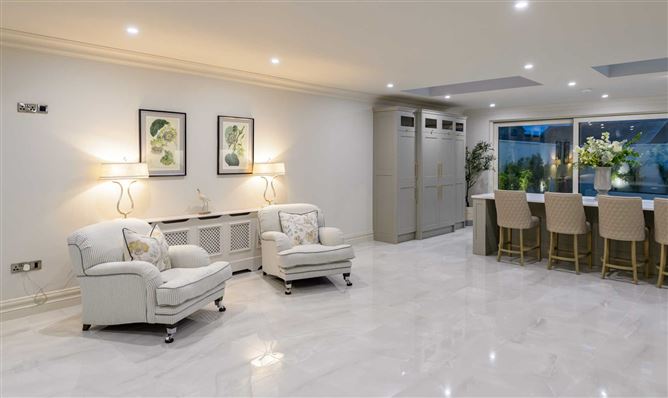 6 Strand Street, Skerries, County Dublin