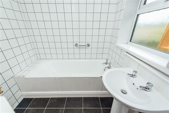 5 Leinster Walk, Kildare Town, Kildare