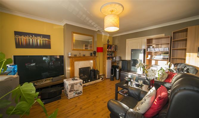 64 Castle Riada Avenue, Lucan, Dublin