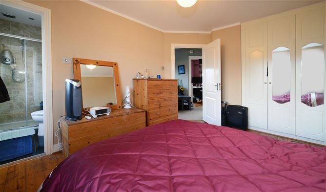 64 Castle Riada Avenue, Lucan, Dublin