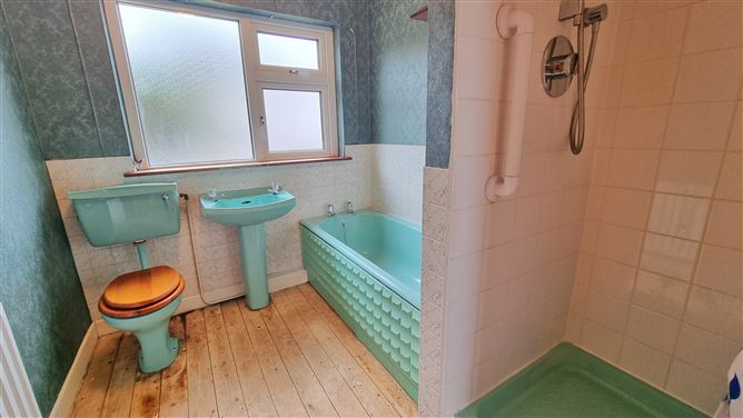 17 Hermitage Avenue, Rathfarnham, Dublin 16