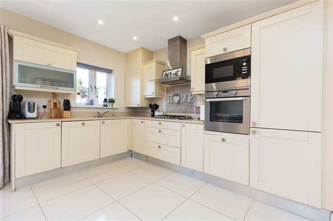 25 St Edmunds Park, Lucan,   County Dublin