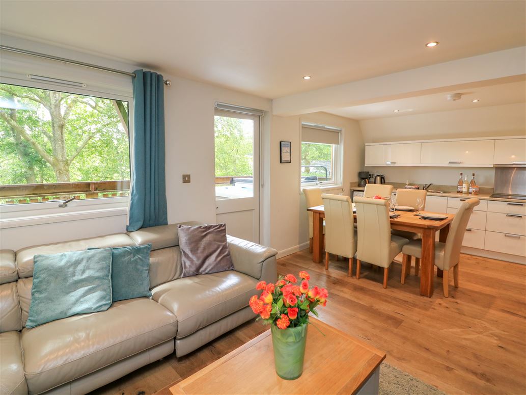 Lodge 52 ,Chudleigh, Devon, United Kingdom